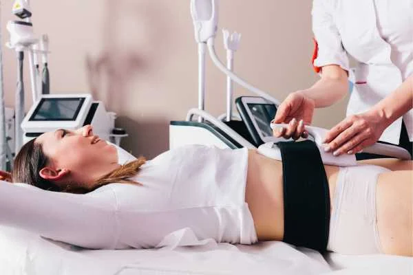 woman having body sculpting to help improve her body image and her mental health Lower Sydenham